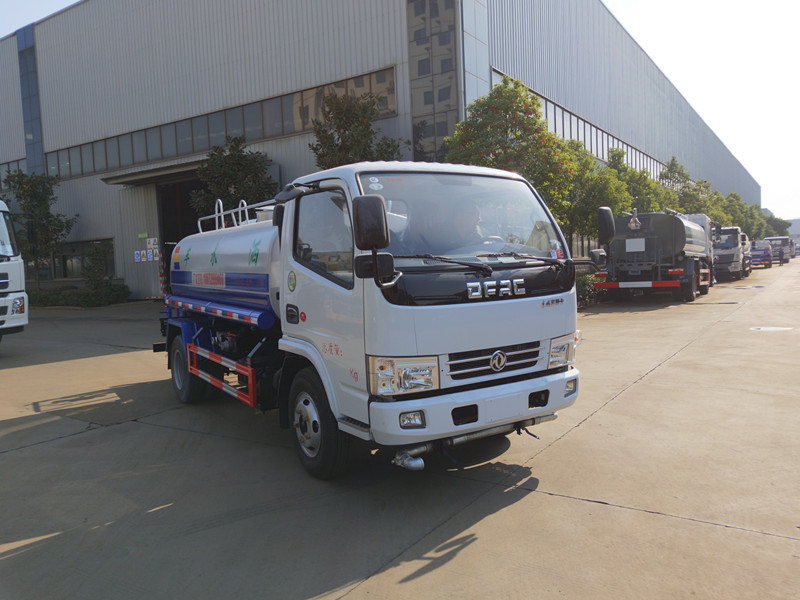 灑水車價格報價降價優(yōu)惠 灑水車價格報價降價優(yōu)惠