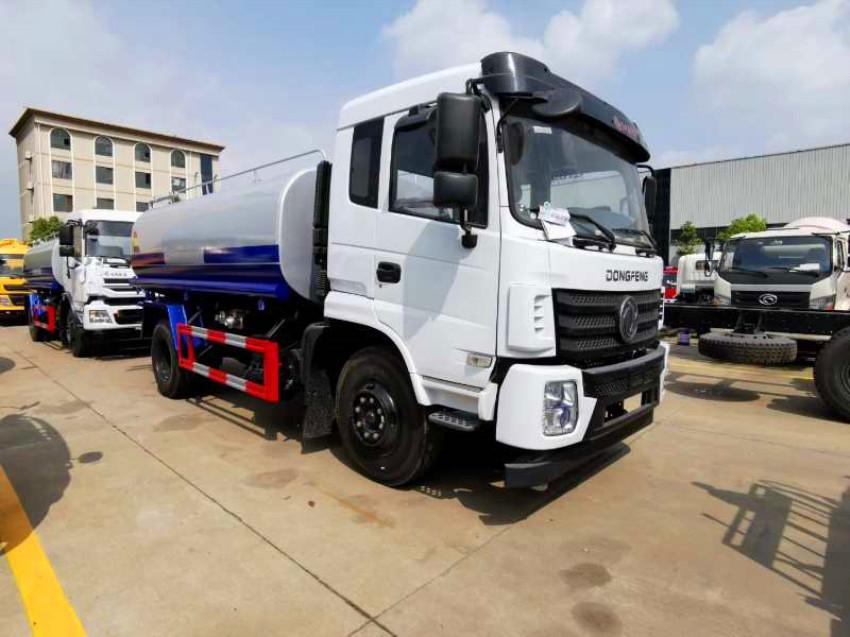 �����О�ˮ܇�������О�ˮ܇�N�ۣ������О�ˮ܇�S�҃r���r