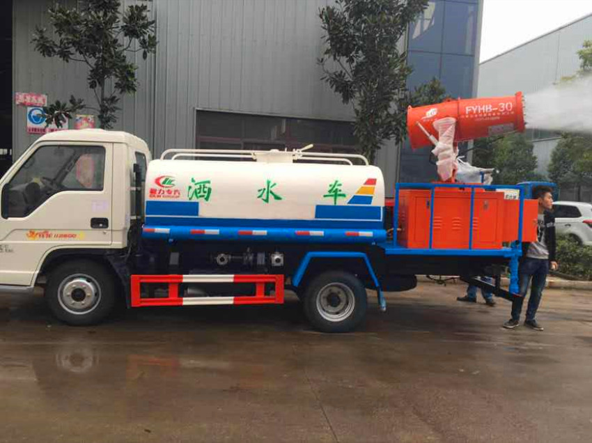 �����{(l��n)�Ƹ���2����ˮ܇ �S��ֱ�N��(b��o)�r(ji��)