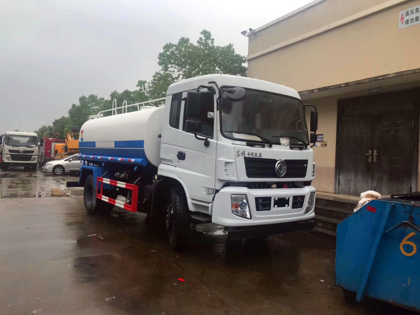 ����(y��ng)�|�L(f��ng)������12����ˮ܇-�����I(m��i)�r(ji��)����٬F(xi��n)܇���ۃr(ji��)��(y��u)��