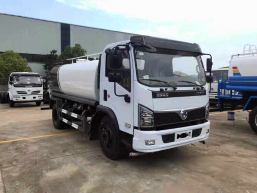 ������ˮ܇-������ˮ܇�r(ji��)���(b��o)�r(ji��)-�|�L(f��ng)��ˮ܇�S���N��