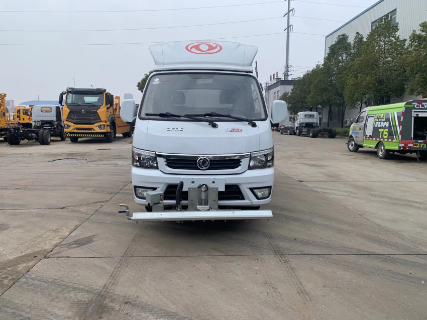 �|�L(f��ng)С�͸߉���ϴ܇(ch��)-�|�L(f��ng)С�����е���ˮ܇(ch��)