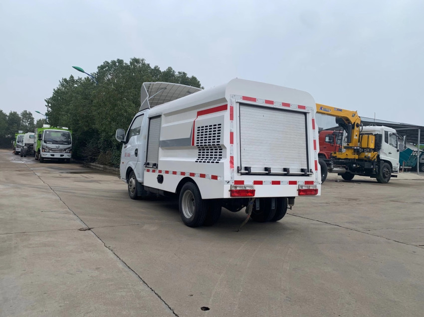 �|�L(f��ng)С�͸߉���ϴ܇(ch��)-�|�L(f��ng)С�����е���ˮ܇(ch��)