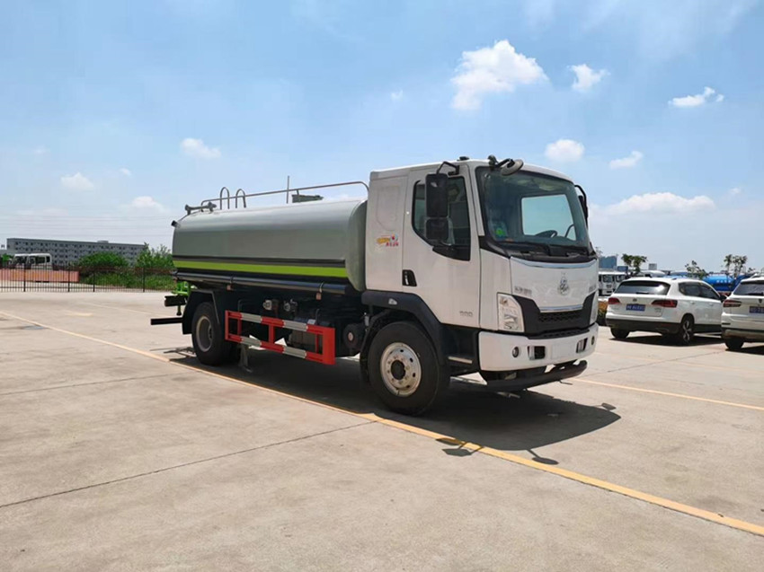 東風(fēng)柳汽12噸灑水車(chē)-灑水車(chē)-程力威牌CLW5180GPSHDL型綠化噴灑車(chē)生產(chǎn)廠家 東風(fēng)柳汽12噸灑水車(chē)-灑水車(chē)-程力威牌CLW5180GPSHDL型綠化噴灑車(chē)生產(chǎn)廠家