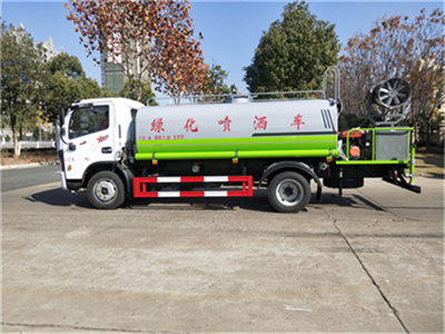 �|�L(f��ng)8����ˮ܇-�|�L(f��ng)8����ˮ܇�r���r-�|�L(f��ng)��ˮ܇�S��ֱ�N