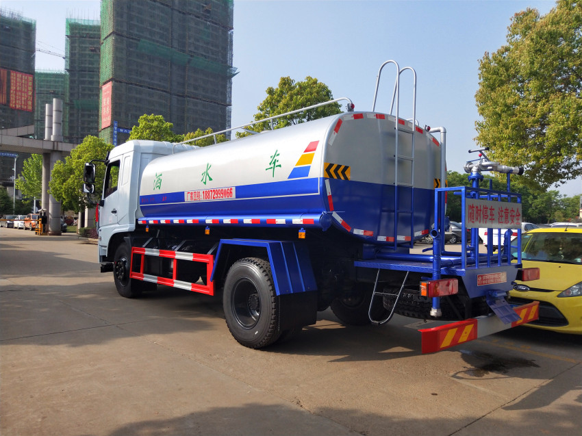 買一臺(tái)灑水車需要多少錢-買一臺(tái)灑水車錢要多少 買一臺(tái)灑水車需要多少錢-買一臺(tái)灑水車錢要多少