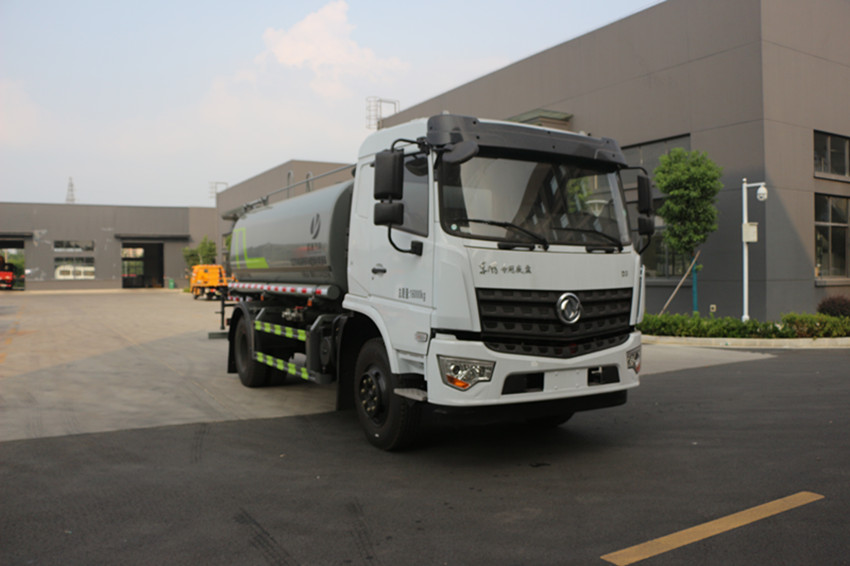 綠化灑水車(chē)一般多少錢(qián)-湖北盈通灑水車(chē)廠家報(bào)價(jià) 綠化灑水車(chē)一般多少錢(qián)-湖北盈通灑水車(chē)廠家報(bào)價(jià)