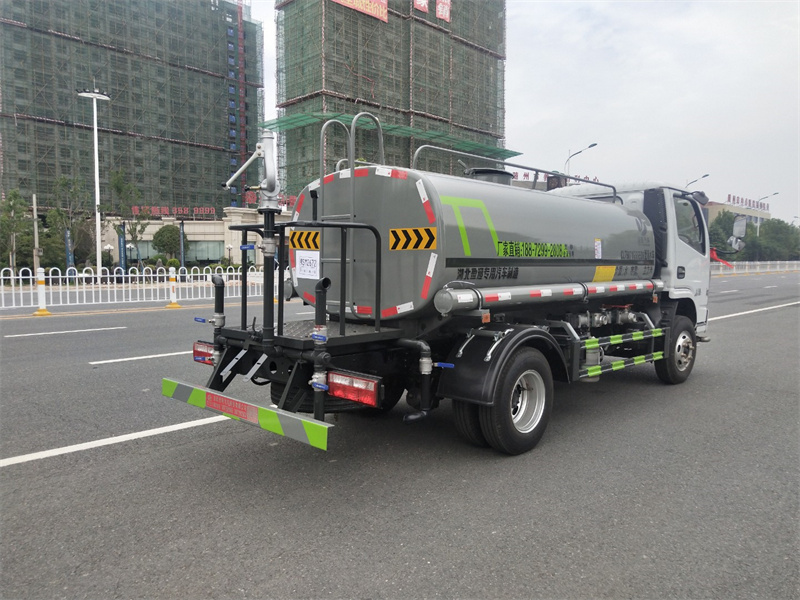 �|�L(f��ng)5����ˮ܇(ch��)-�|�L(f��ng)�����a��110ƥ�R����ˮ܇(ch��)-����ӯͨ