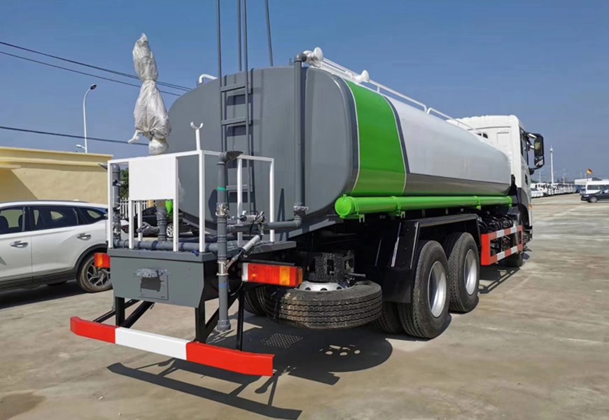 �|�L(f��ng)����20����ˮ܇��չʾ�D